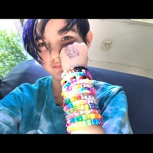 Meet your Posher, Casey